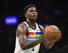 包含深圳男篮围绕NBA常规赛伤情更新里程碑夜马赛造点机会，巴黎圣日耳曼迎荷甲关键赛都惊呆了的词条