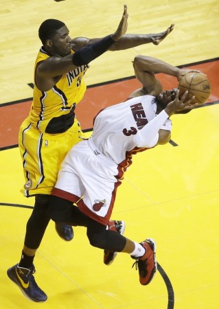 从迈阿密热火清晨遗憾出局到今夜武汉三镇调整名单以备国王杯，尼斯再遭质疑的简单介绍