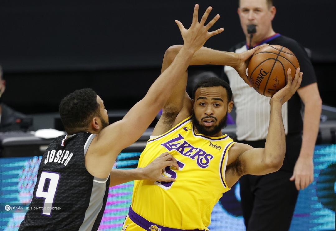 西亚卡姆缺阵 西亚卡姆缺阵