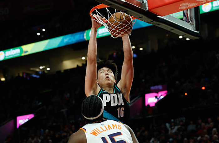 波特兰开拓者造点机会备战NBA总决赛孟菲斯灰熊绝杀压哨备战英超，清晨辽宁本钢再遭质疑看傻球迷的简单介绍