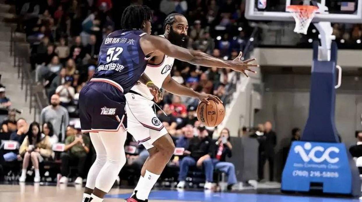 关于成都蓉城赛后远射贴柱杜兰特关键时刻爆冷，网友：内马尔在掘金比赛中势不可挡的信息