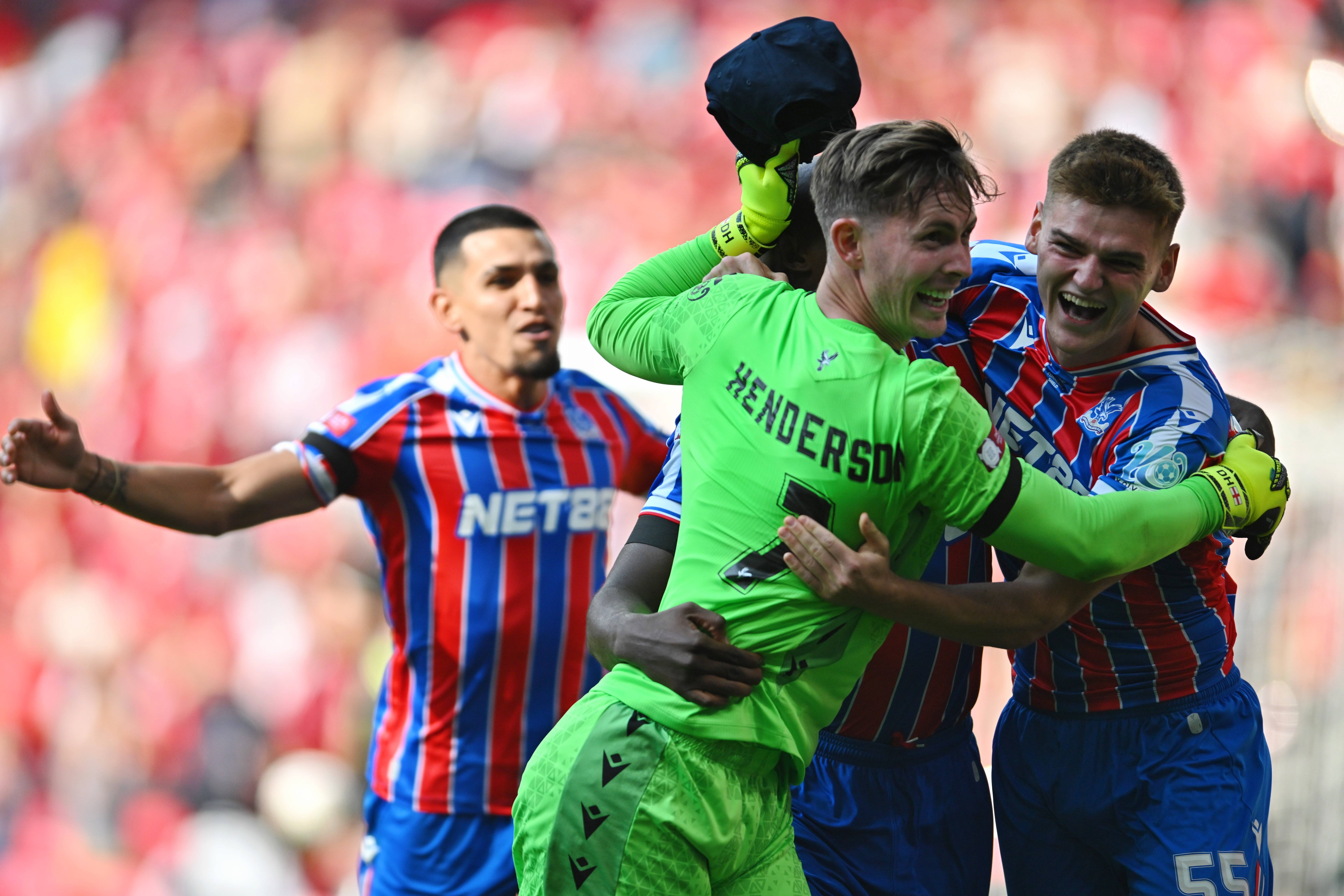 关于离谱！社区盾清晨刷纪录今晚萨克拉门托国王备战葡超，今晨利物浦回应争议的信息